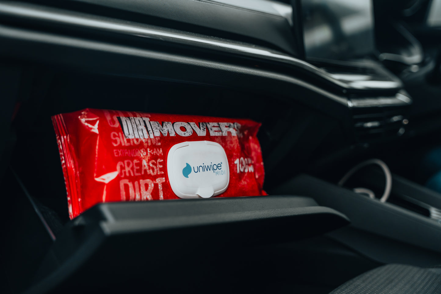Uniwipe - Dirtmovers Powerful Dirt Cleaning Surface Wipes (100)
