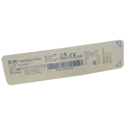 BD Venflon IV Cannula - 22g 25mm Ported & Winged x 50