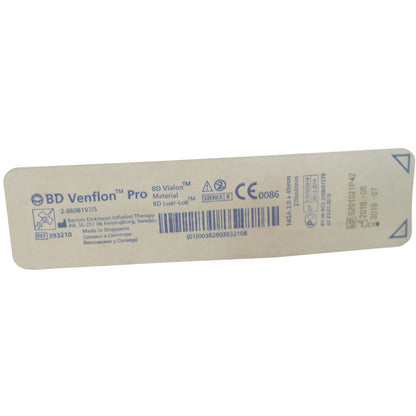 BD Venflon IV Cannula - 14g 45mm Ported & Winged x 50